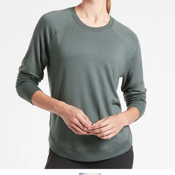 Athleta Mindset Long Sleeve Sweatshirt in Olive Green Size S - Picture 1 of 6